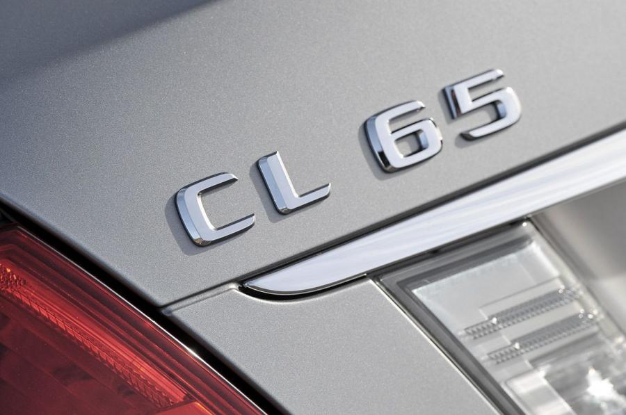  Mercedes-Benz CL65 AMG 2013 года  (фото 19 из 34)